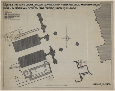217288 Situatie van de funderingen gevonden bij verschillende opgravingen in de jaren 1922-1930 op het Domplein te ...